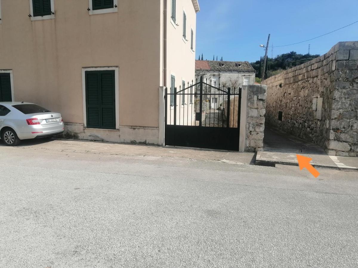 Dubrovnik House - Leni Apartment Komolac Bagian luar foto