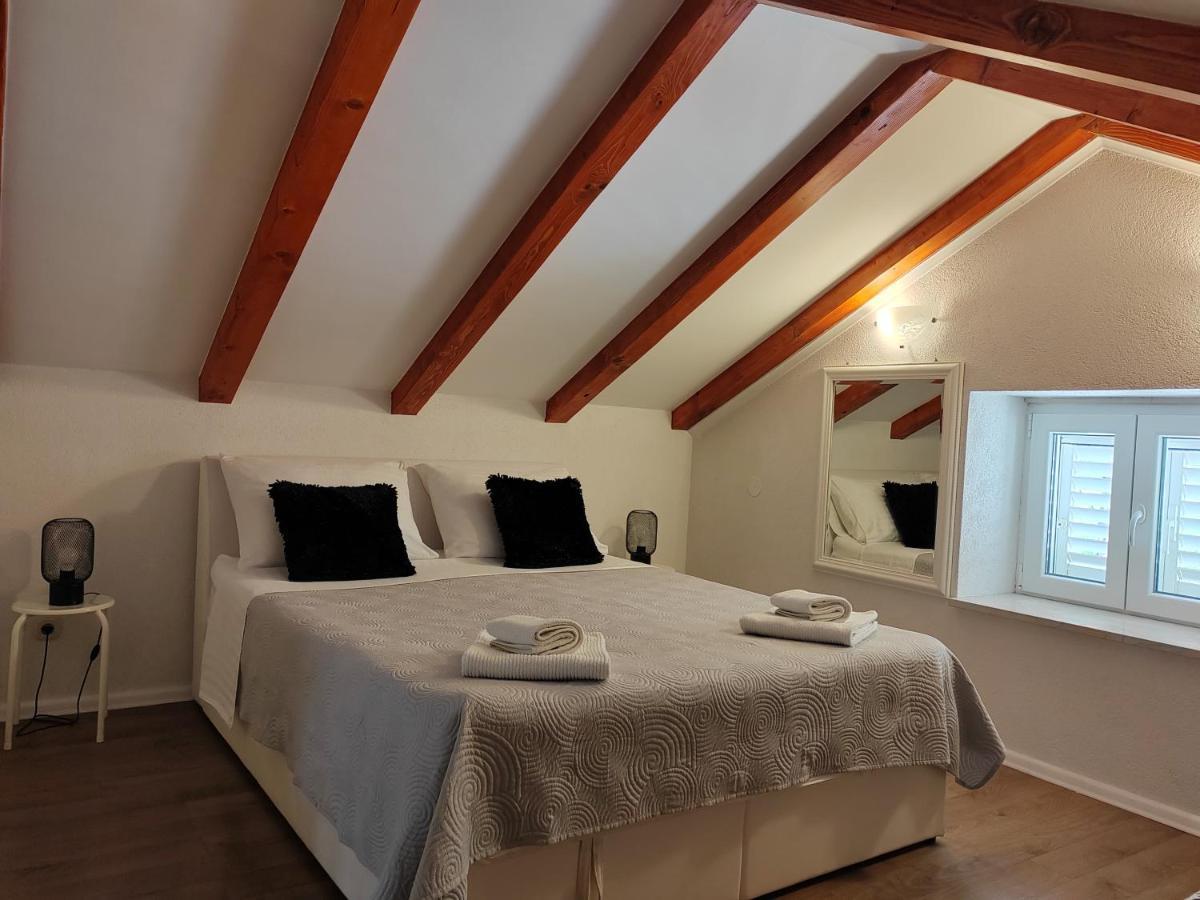 Dubrovnik House - Leni Apartment Komolac Bagian luar foto